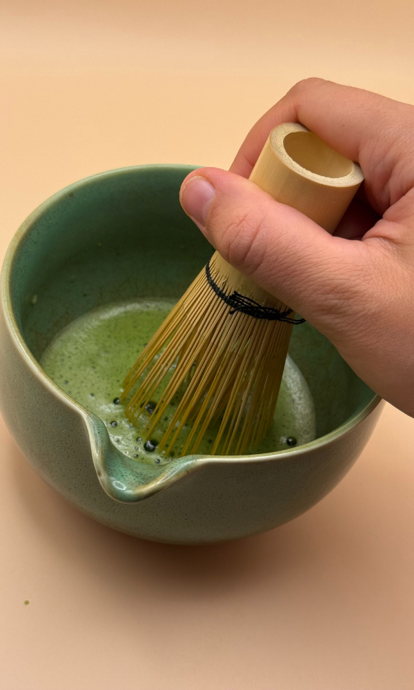 preparation-matcha-bio-kireitea-matcha